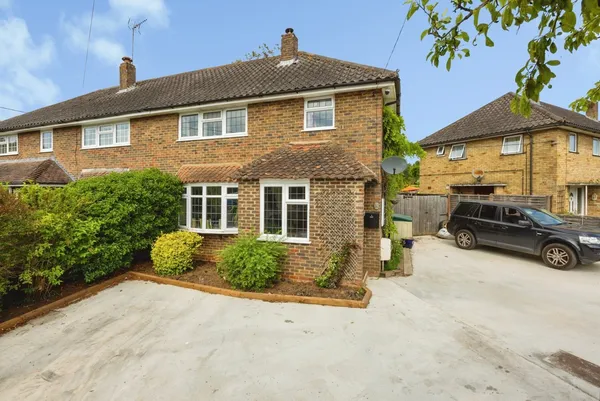 Broomfield, Elstead, Godalming, Surre...