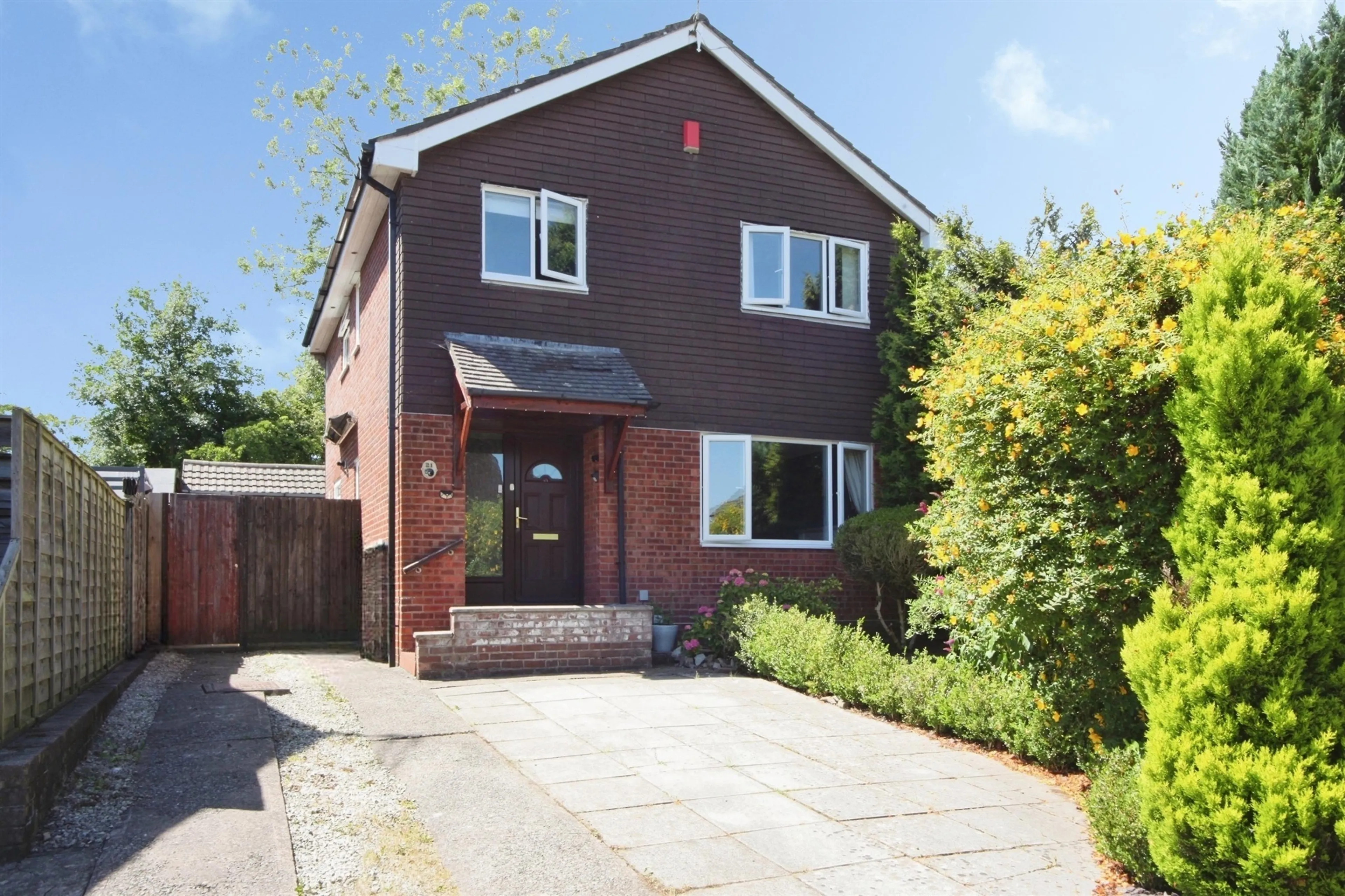 Property at Rhiwlas, Thornhill, Cardiff