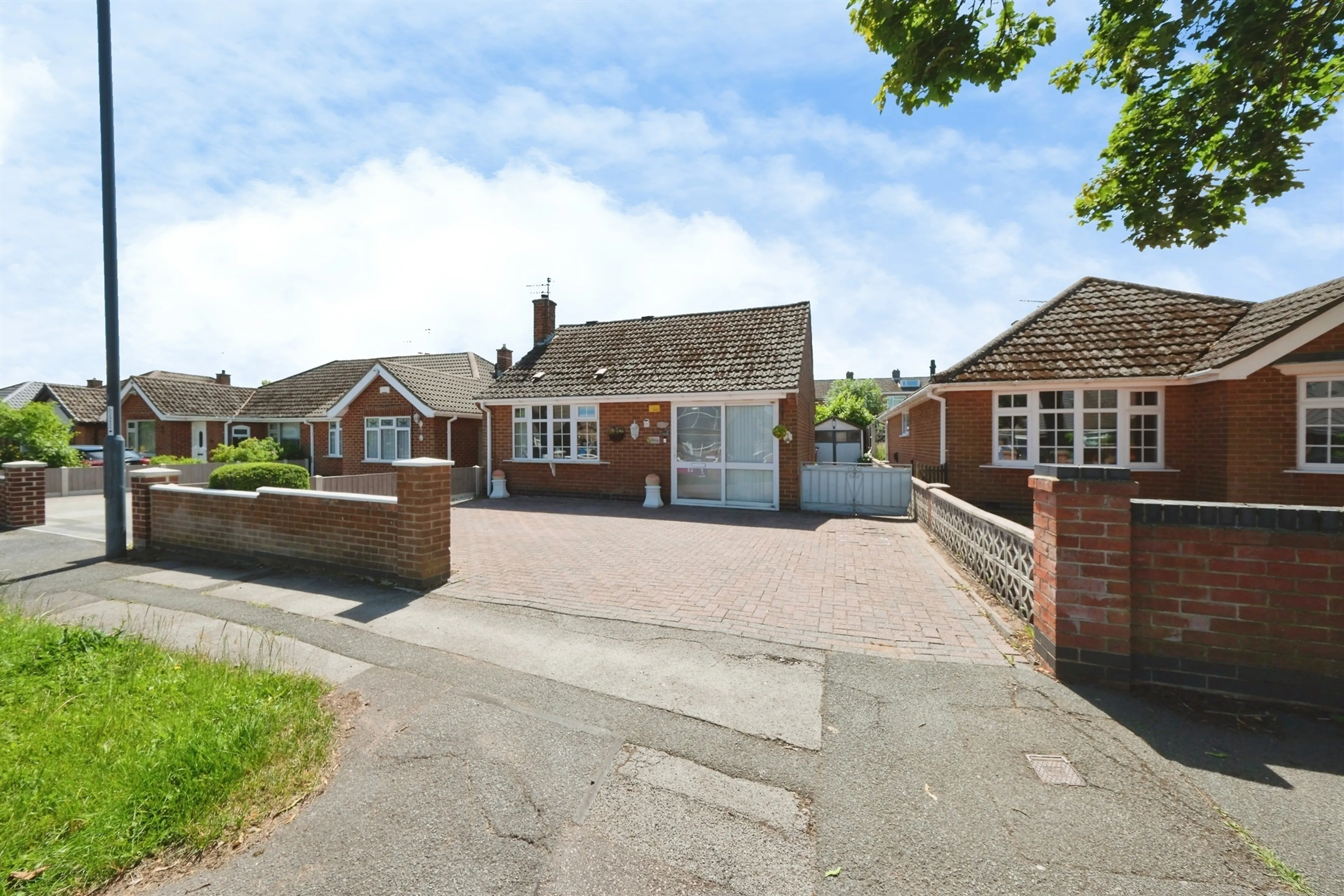 Property photo 0