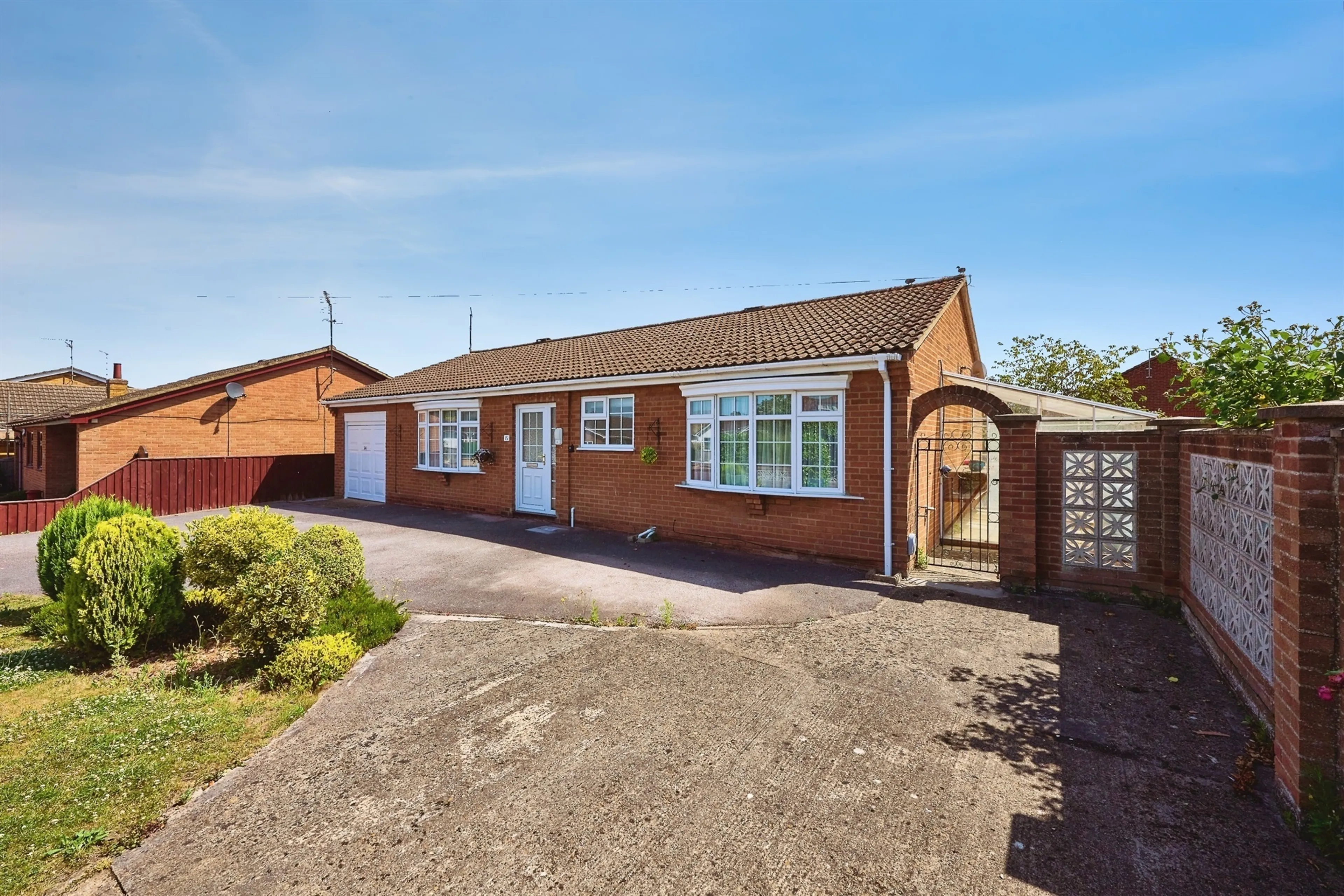 Property photo 0