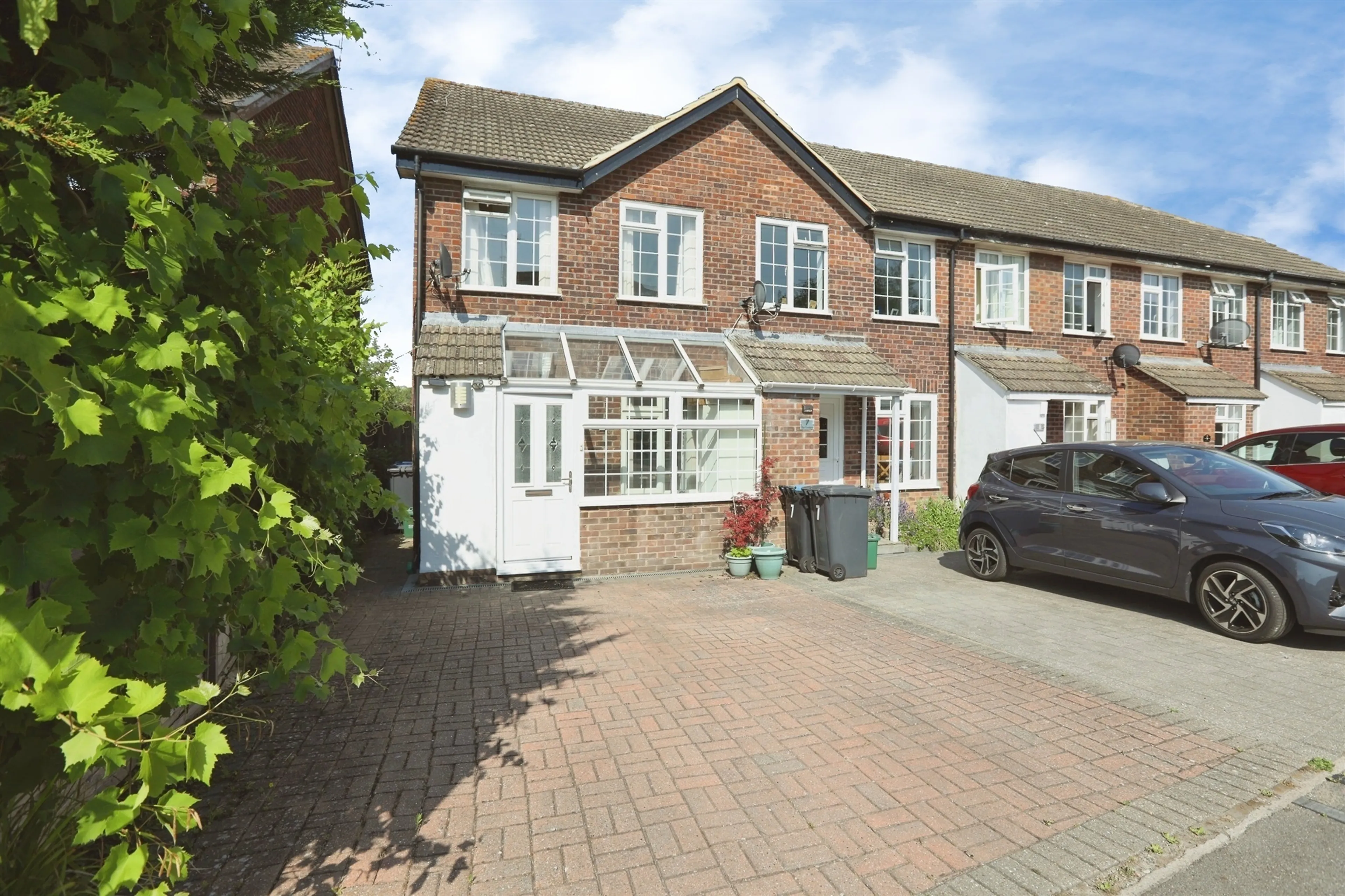 Property photo 0