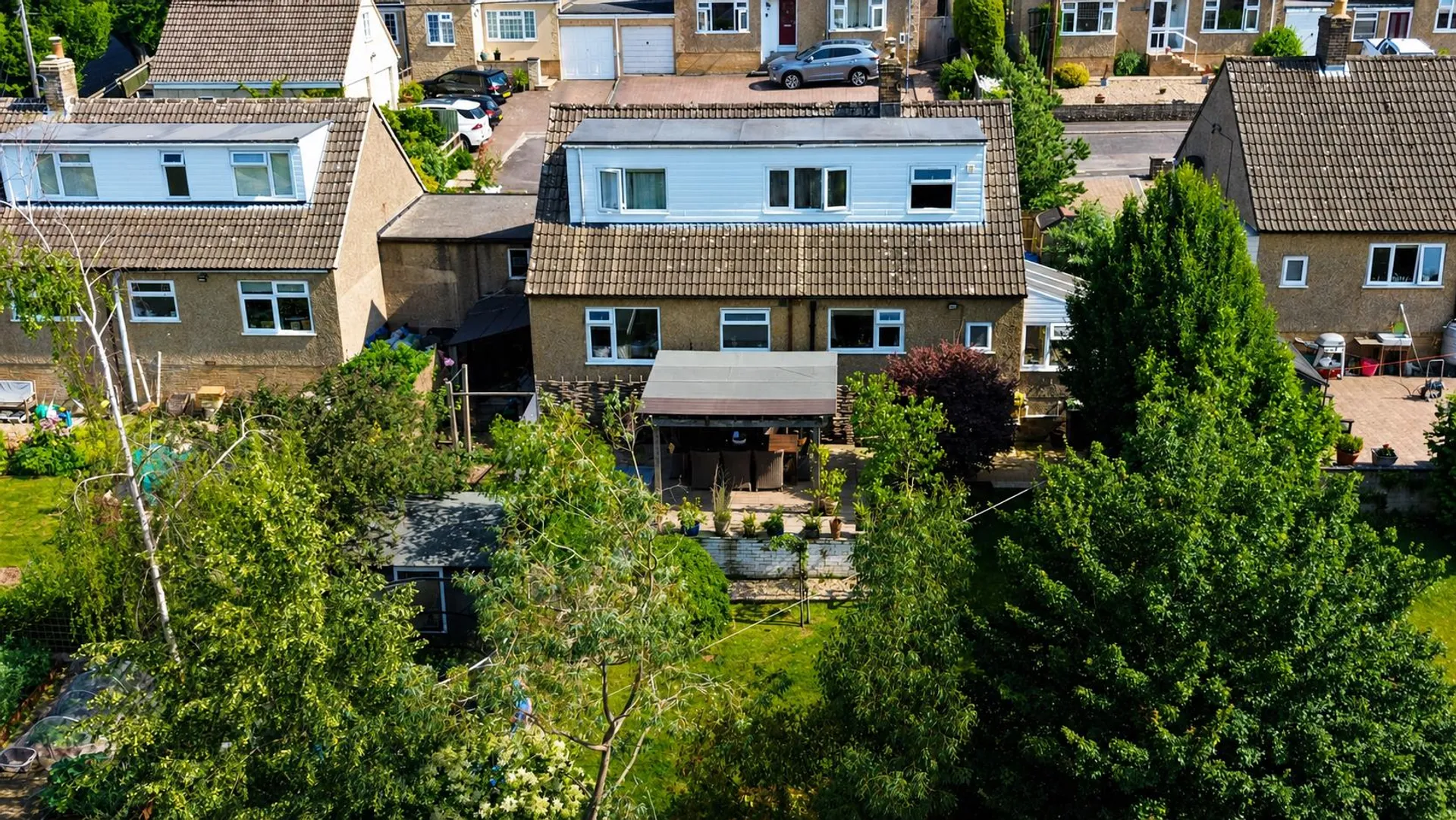 Property photo top 1