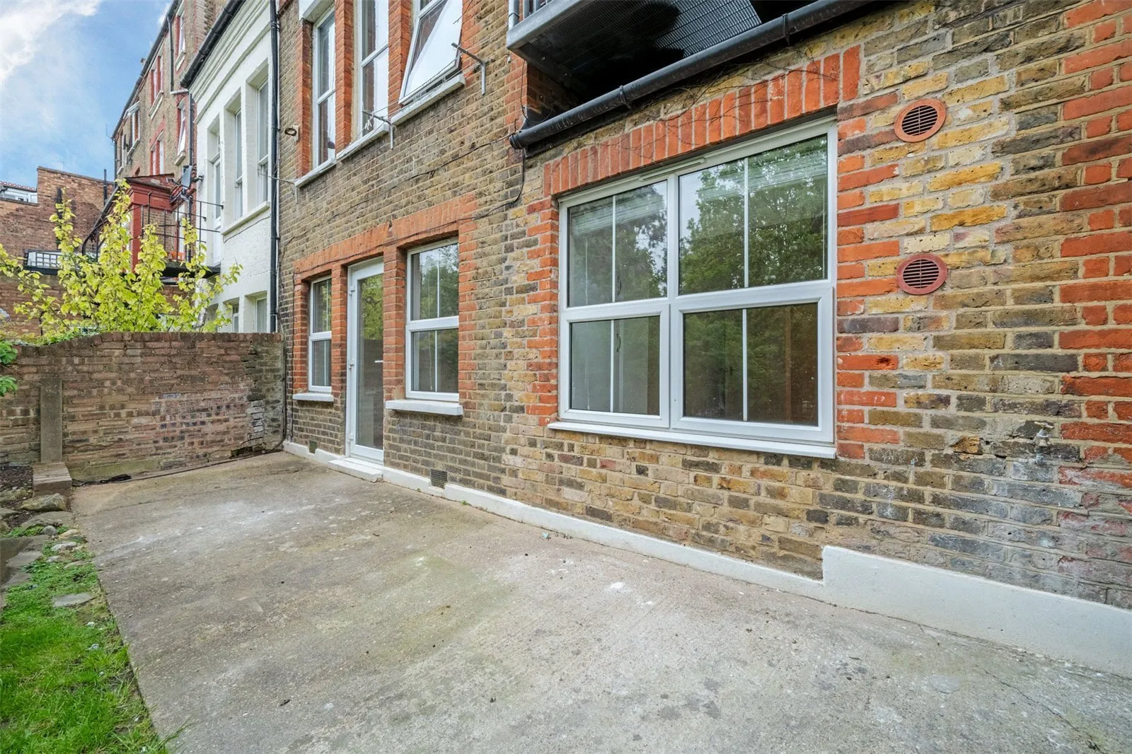 St. Cuthberts Road, Kilburn, London, NW2