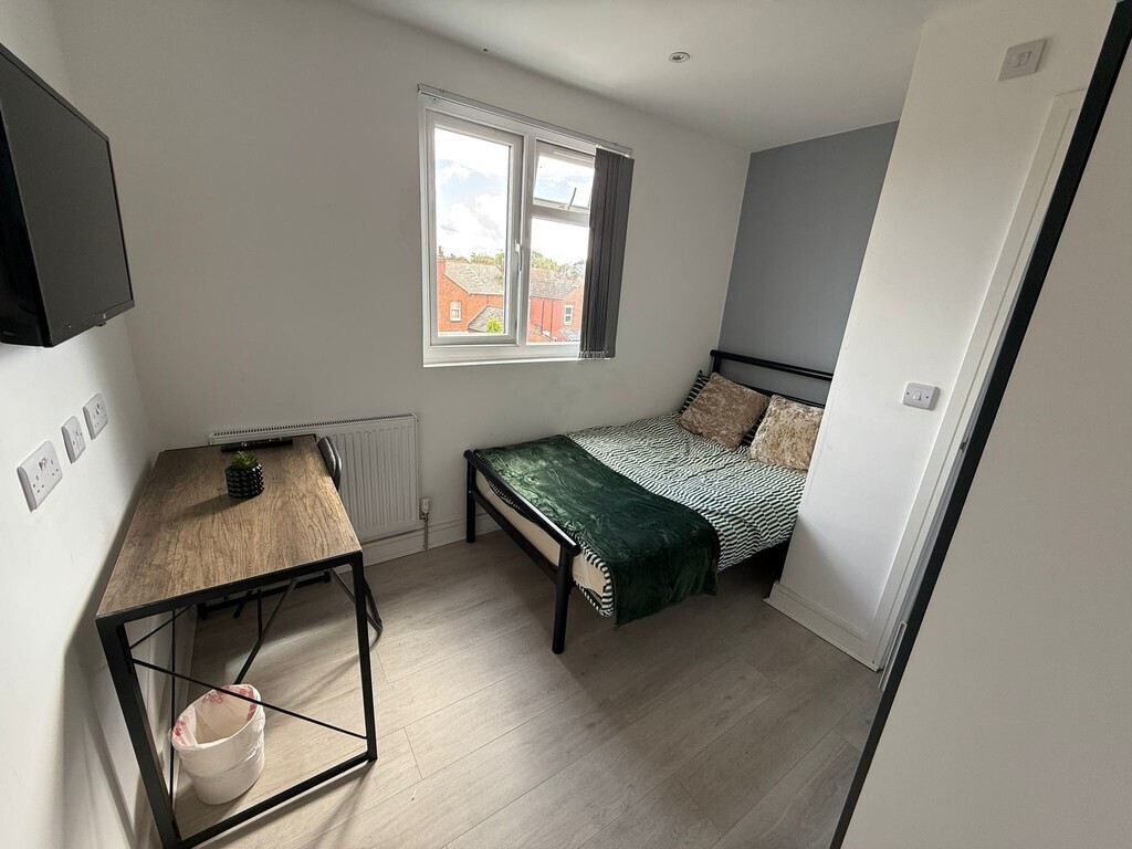 Room 4 of 5, Marlborough Road, Coventry, CV2 4EN Image 5