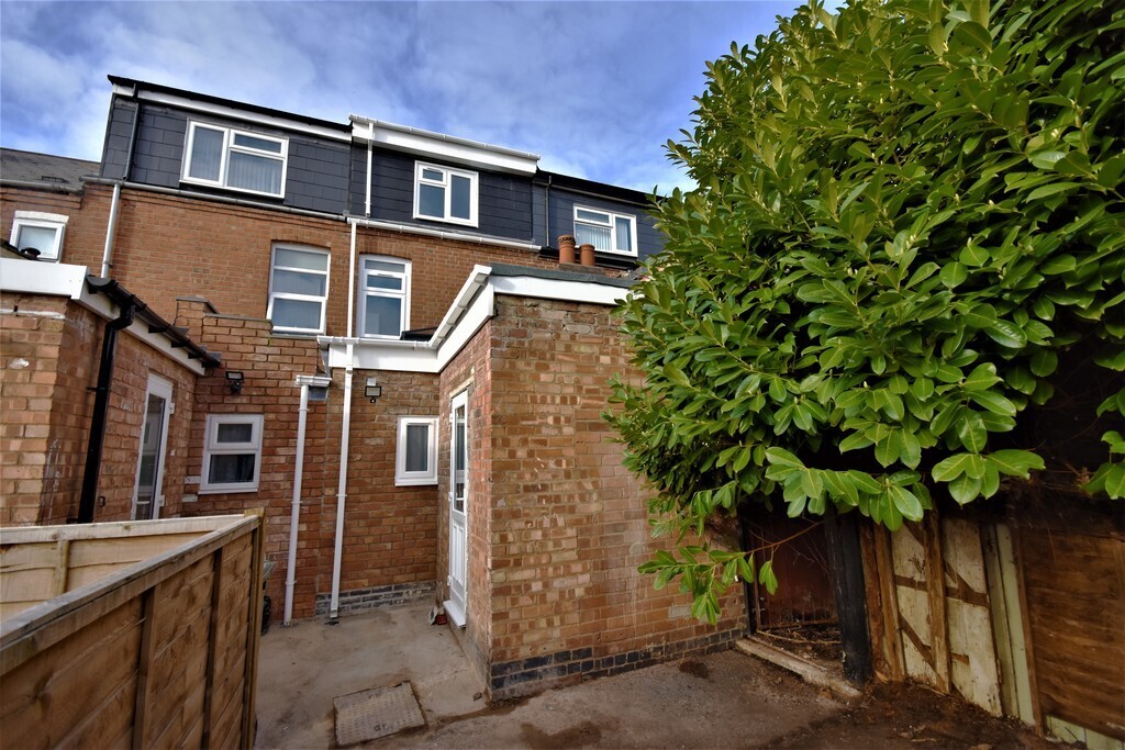 Room 4 of 5, Marlborough Road, Coventry, CV2 4EN Image 10