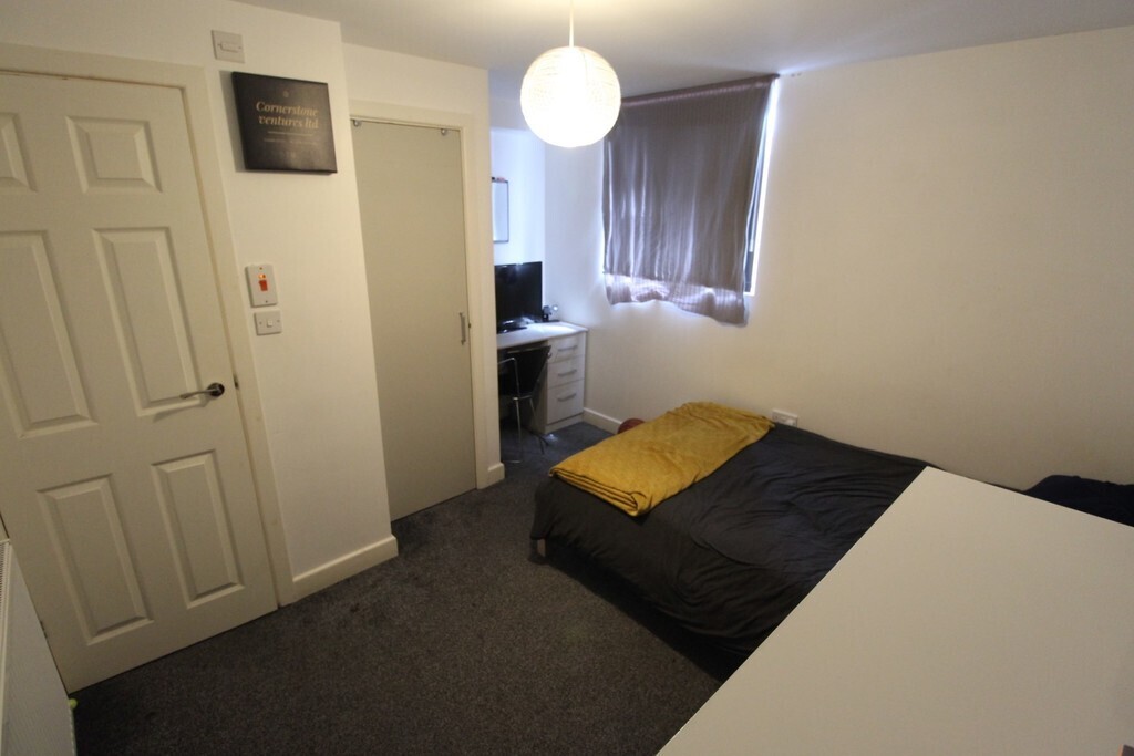 Room 2 of 5, Terry Road, Coventry, CV1 2AZ Image 3