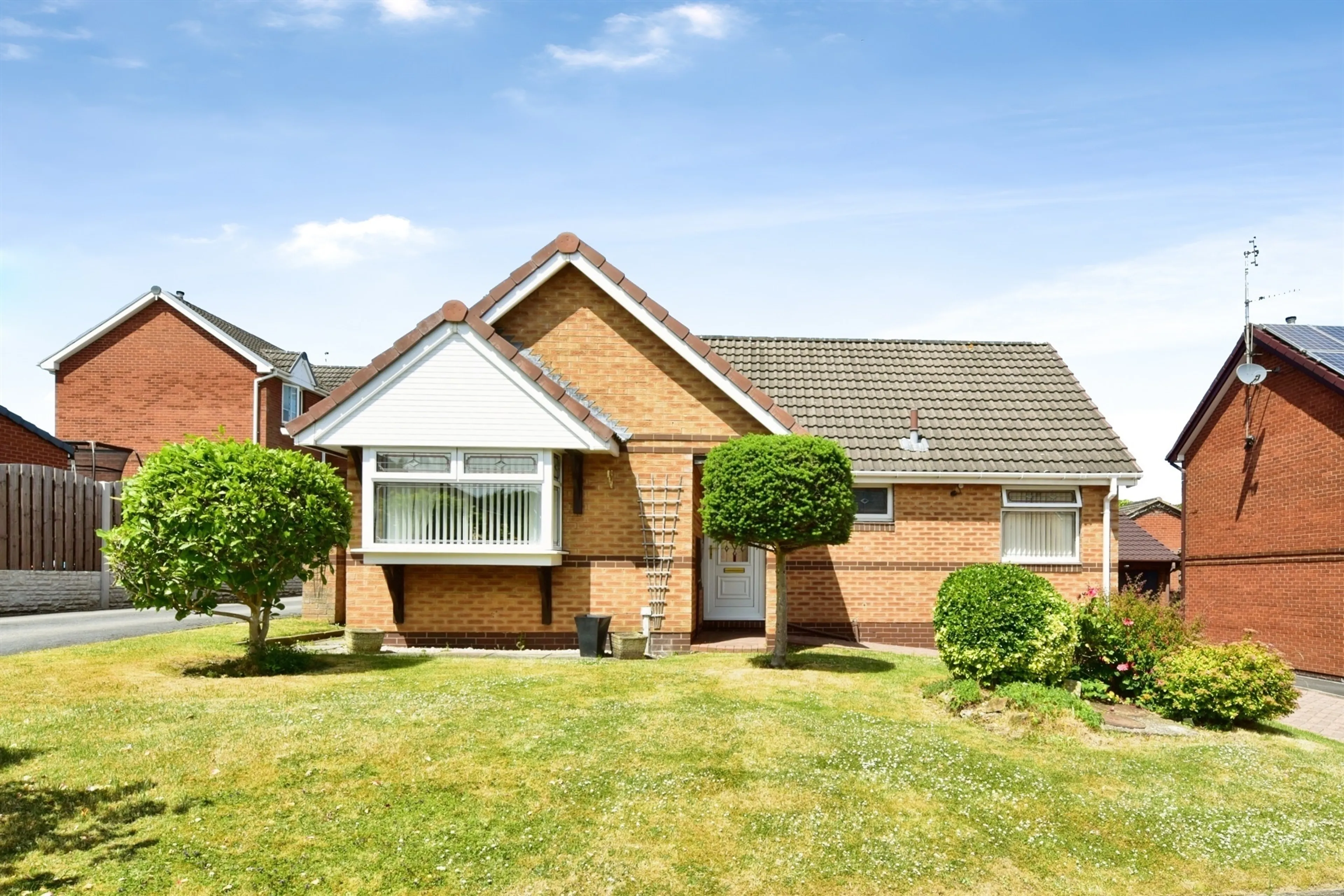 Property photo 0