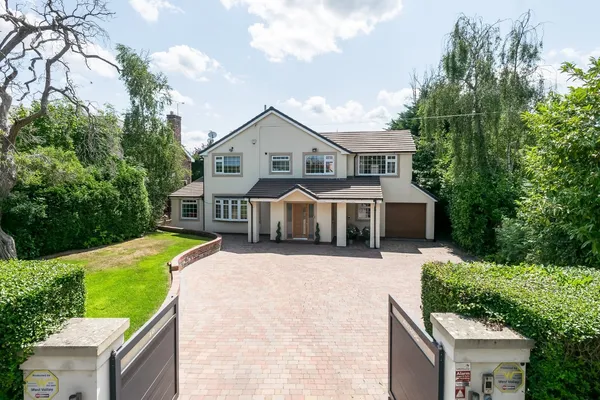 Arthog Road, Hale, WA15 photo 1