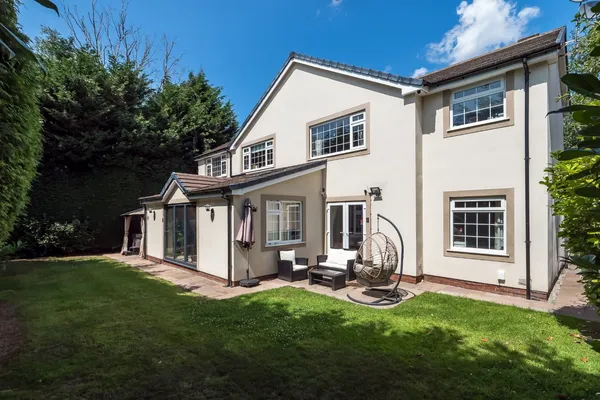 Arthog Road, Hale, WA15 photo 18