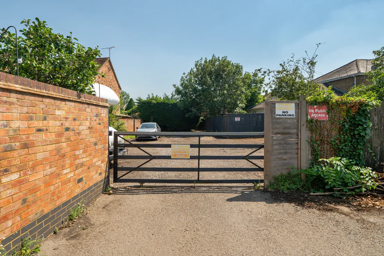 North Town Road, Maidenhead, SL6 photo 9