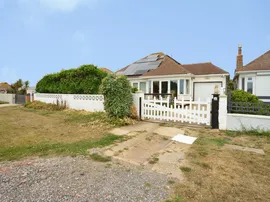The Esplanade, Telscombe Cliffs, Peacehaven photo