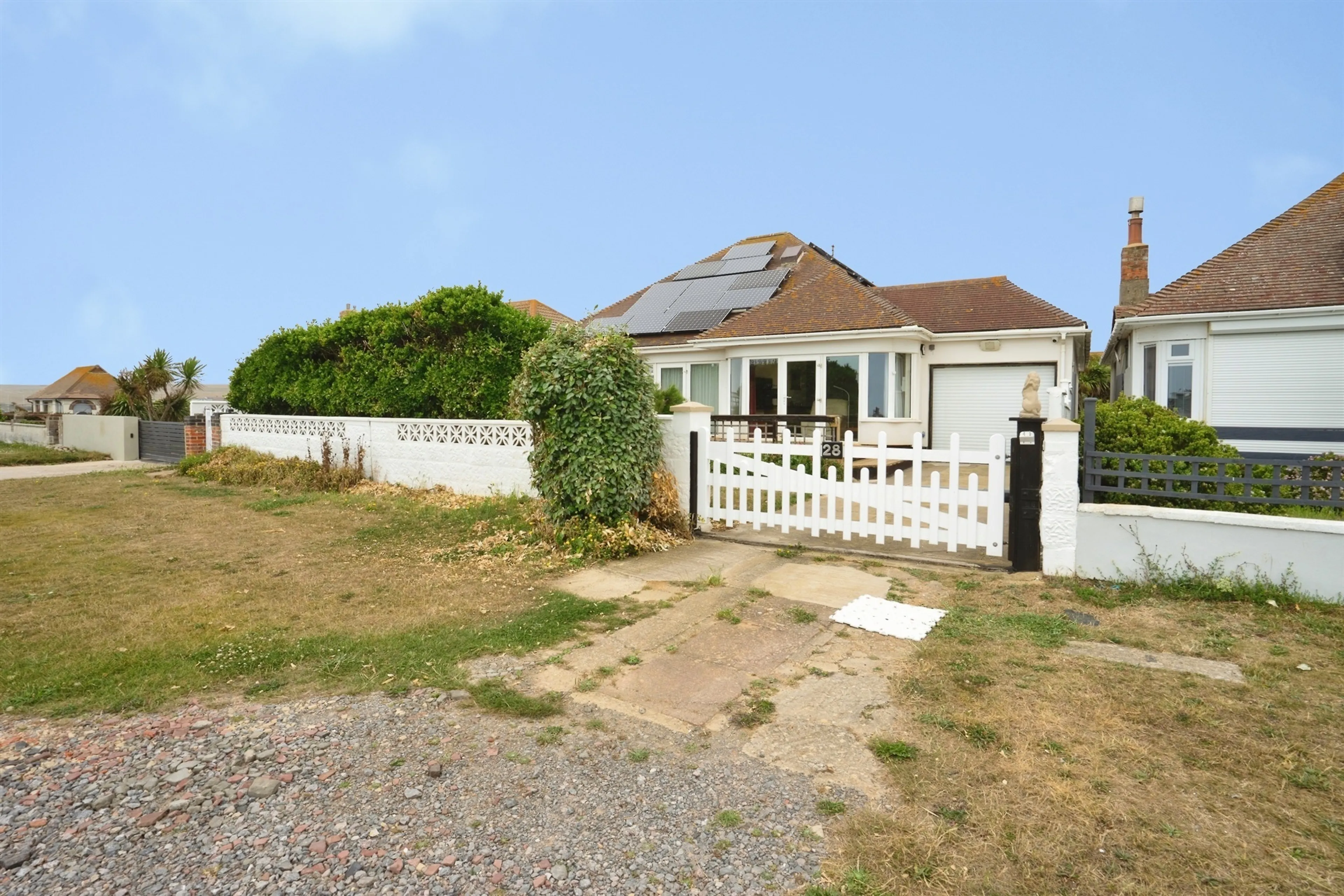Property at The Esplanade, Telscombe Cliffs, Peacehaven