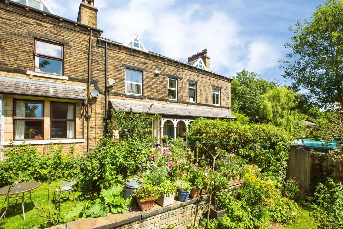 Ventnor Terrace, HALIFAX