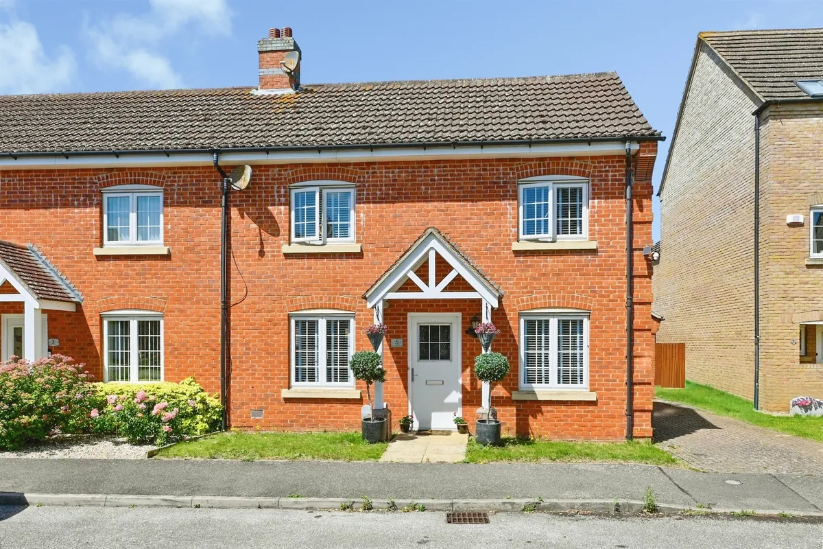 Cinnamon Road, Downham Market