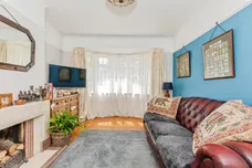 Park Avenue, Hastings