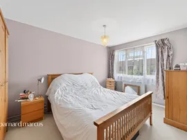 Melton Place, EPSOM thumb 3