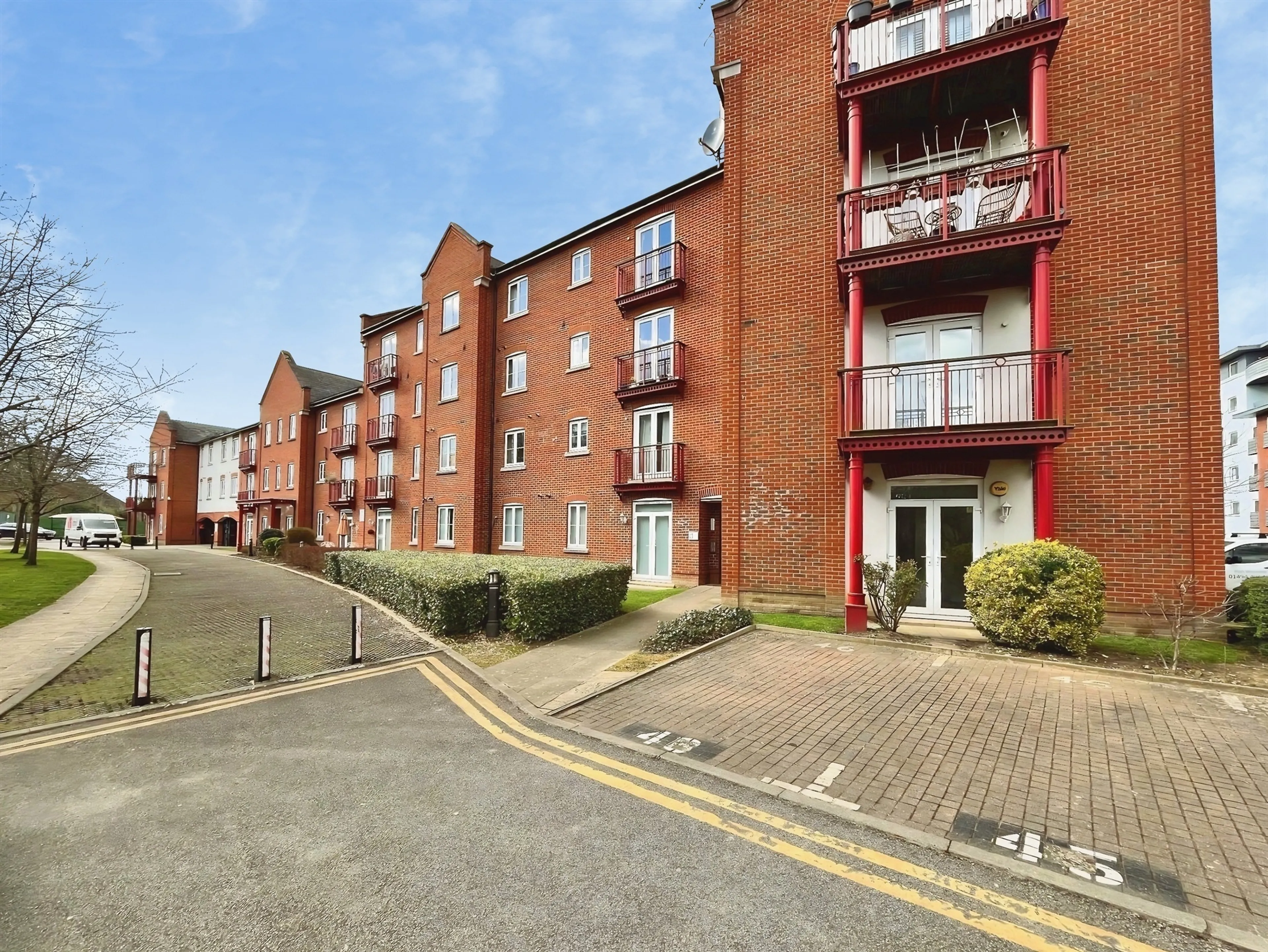 Property photo 0