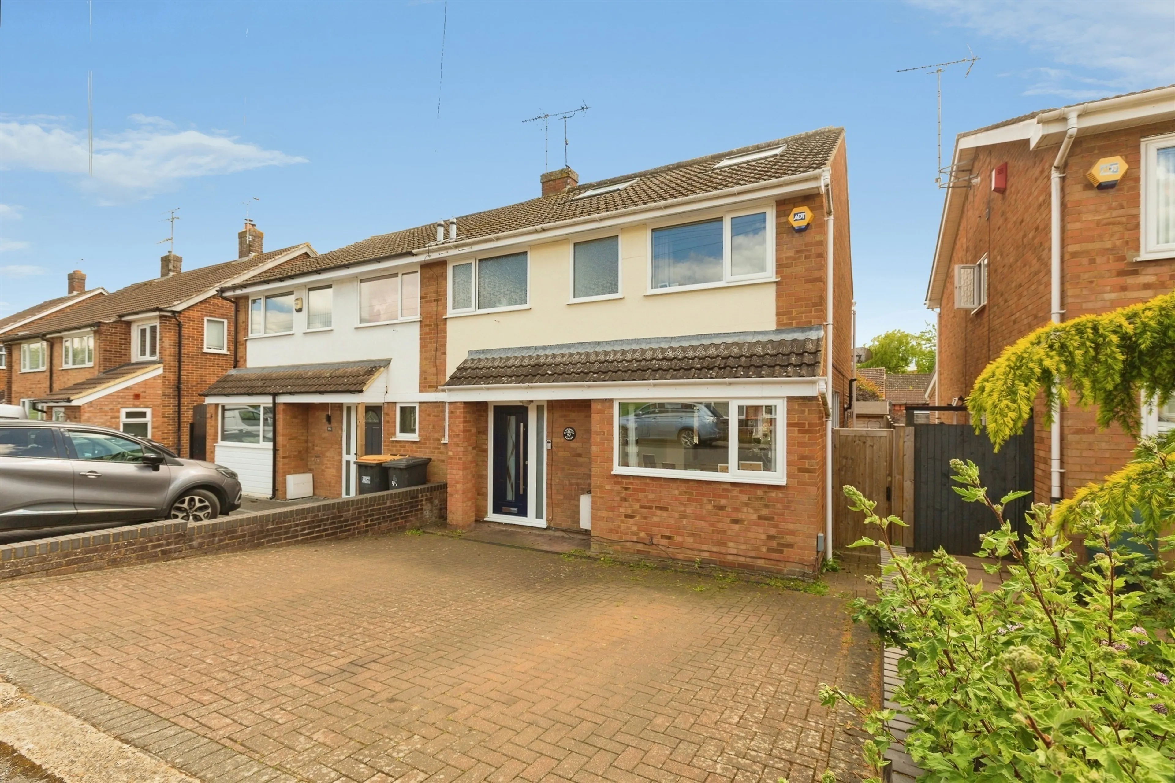 Property photo 0