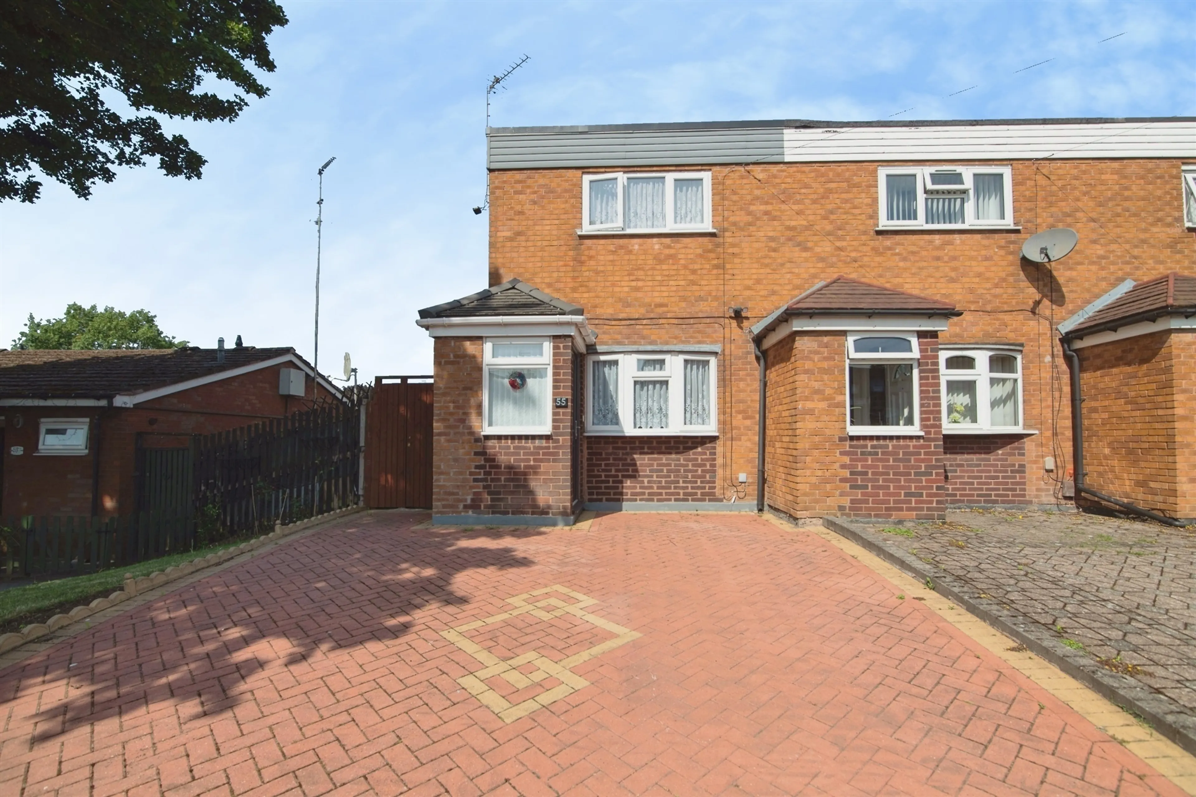 Property photo 0
