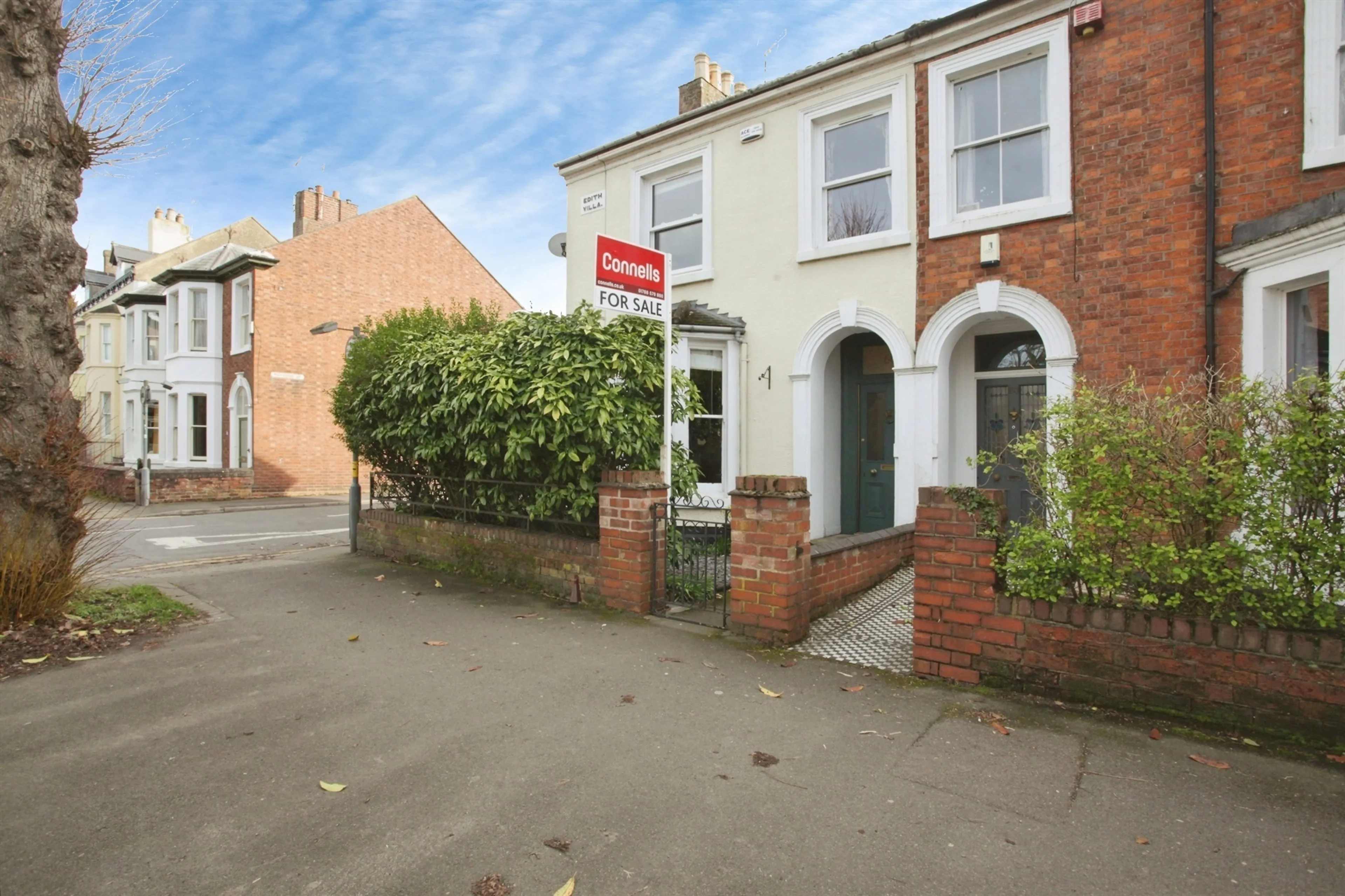 Property photo 0