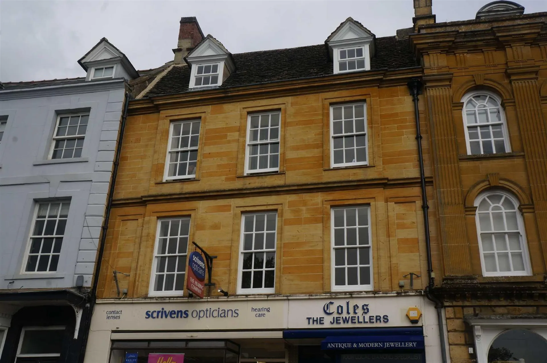 Property photo top 0