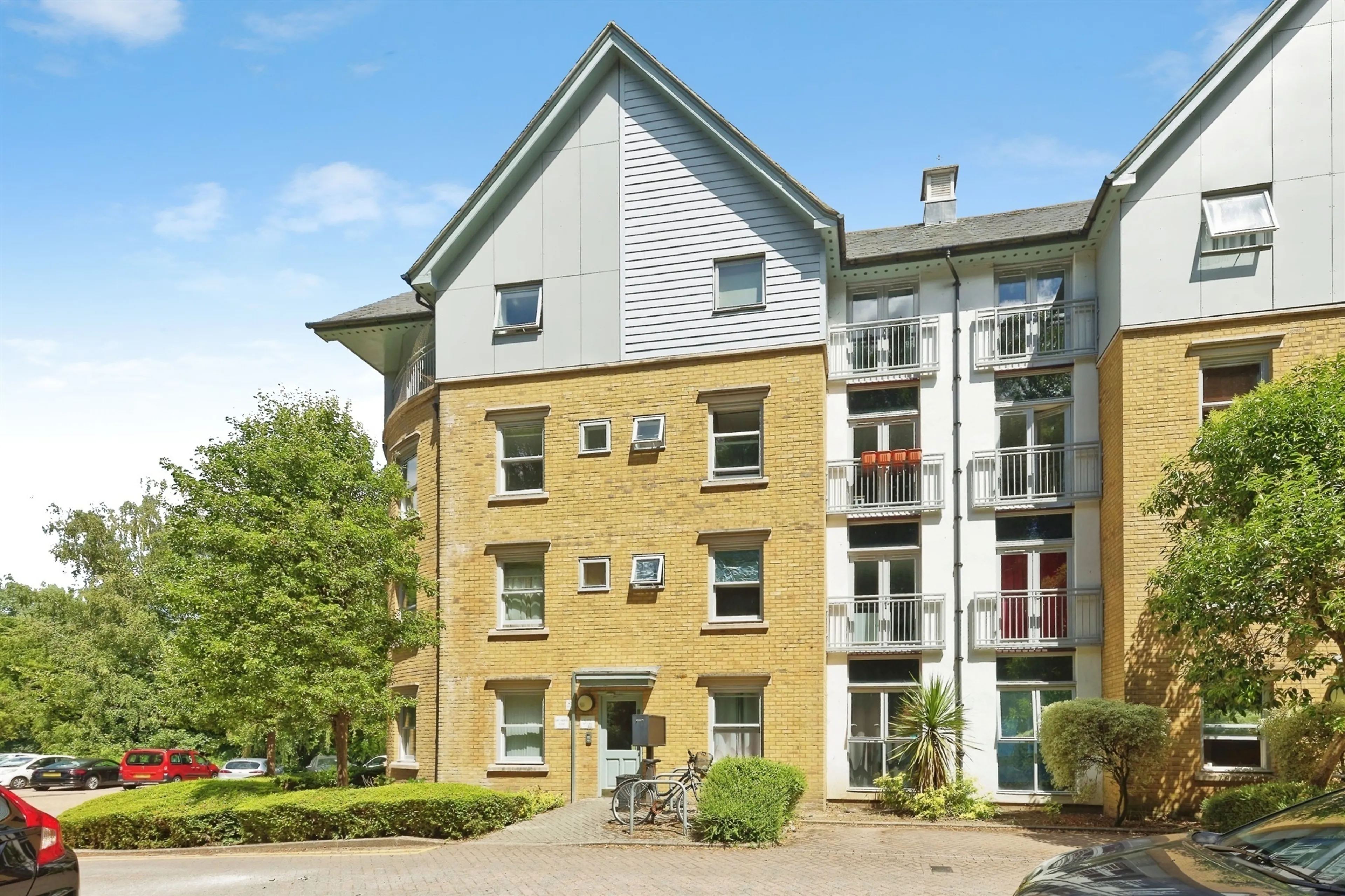 Property photo 0