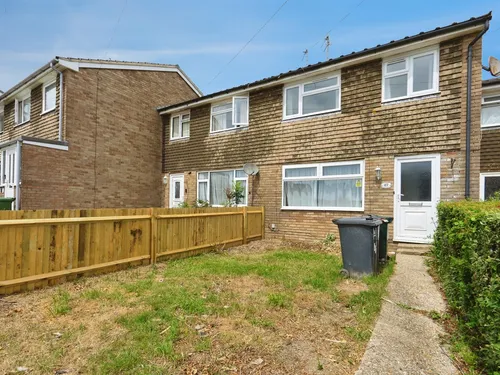 Swan Road, Hailshamphoto