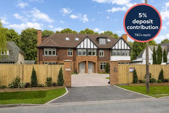 No. 1 Ronmar Place, Oxshott, KT22
