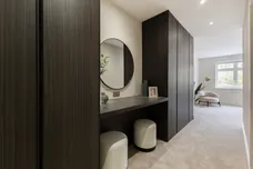 No. 1 Ronmar Place, Oxshott, KT22 photo 8