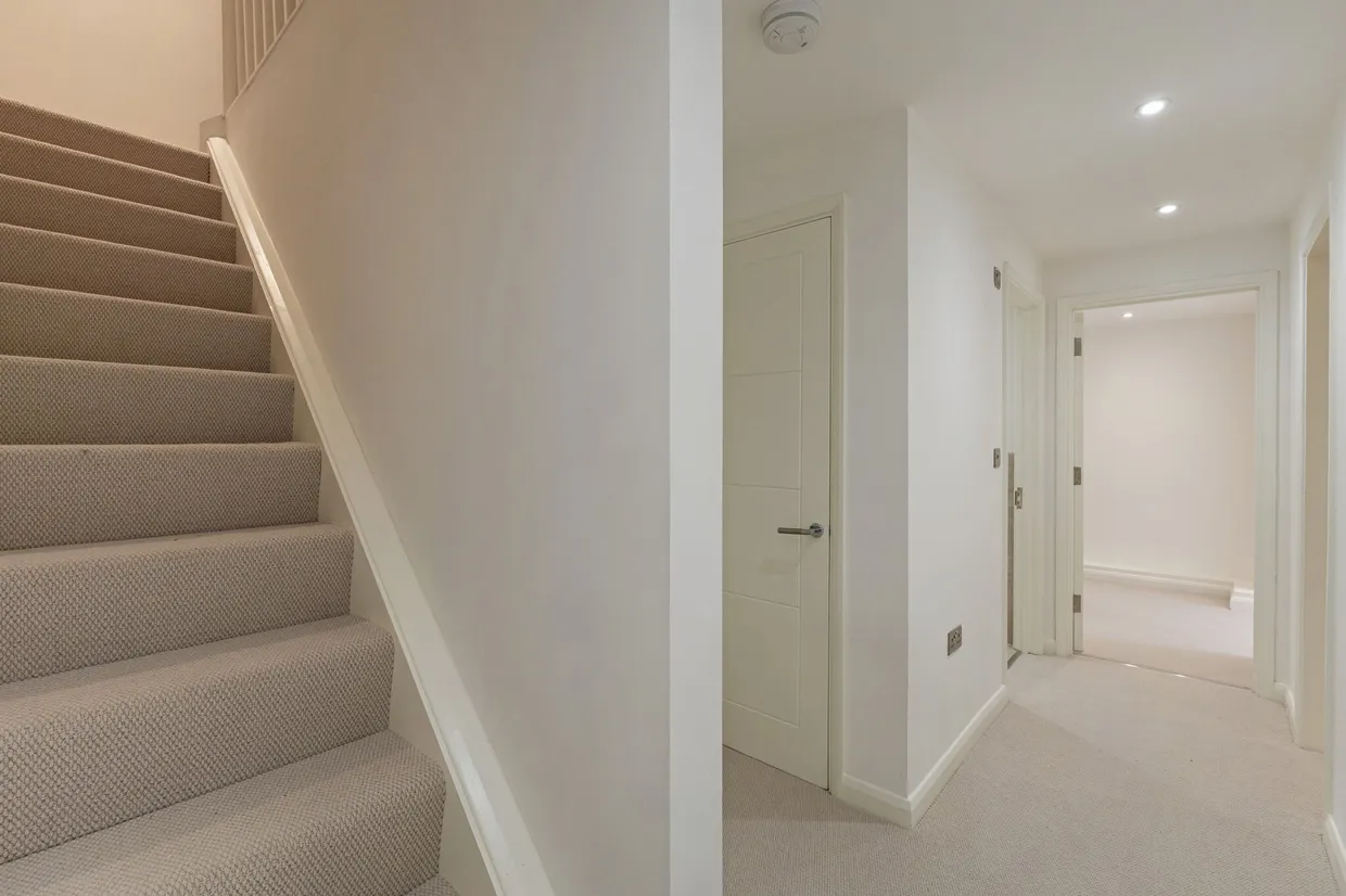 High Hilden Close, Tonbridge, TN10 photo 12