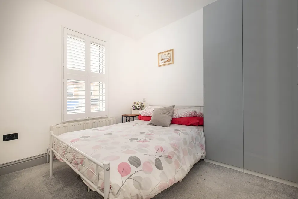 Haydons Road, London, SW19 photo 18
