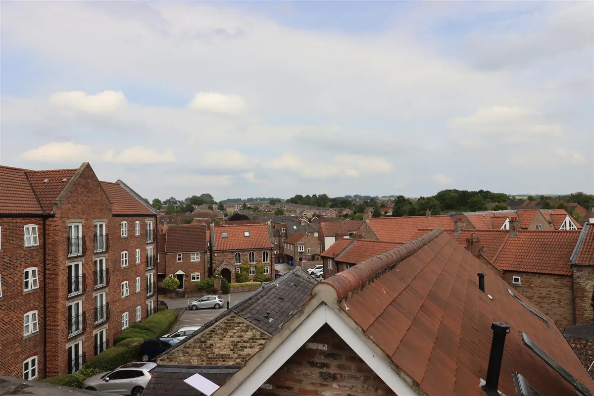 High Street, Market Weighton, York