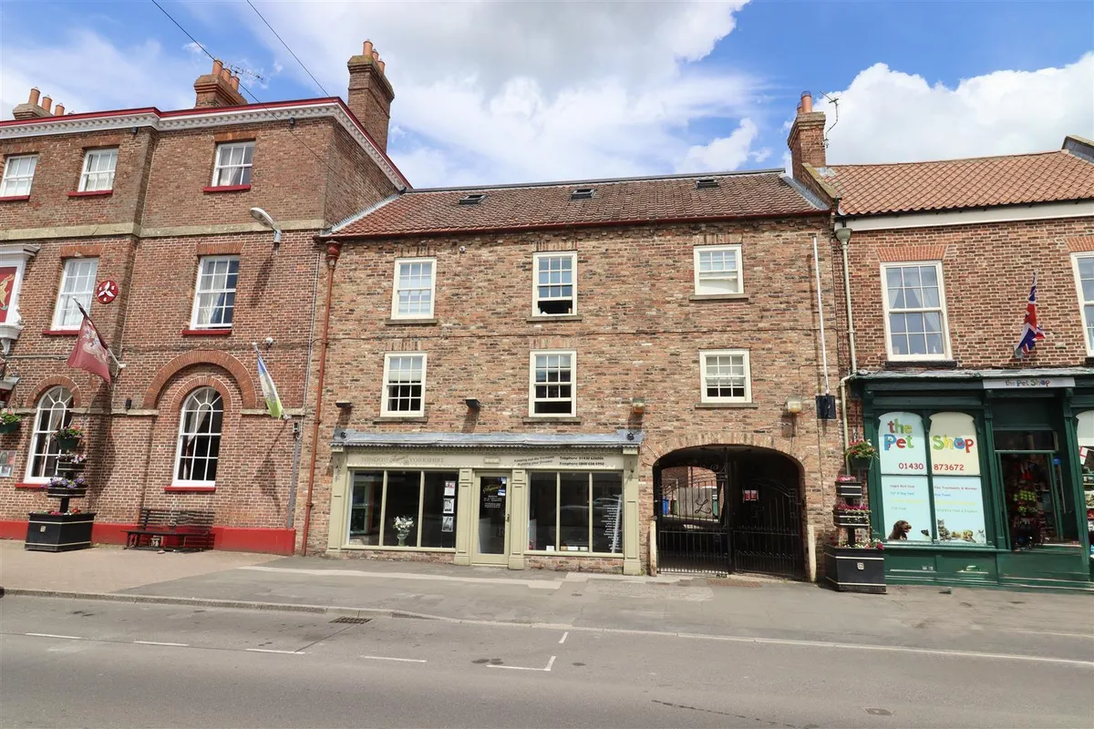 High Street, Market Weighton, York