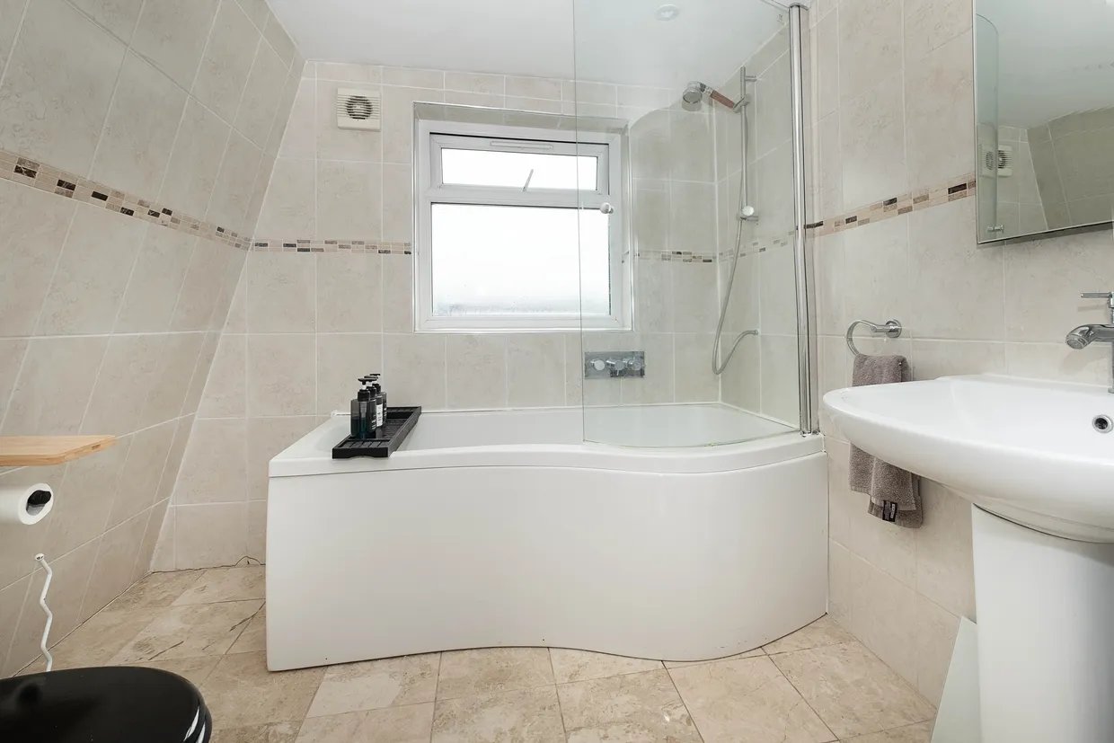 Haydons Road, London, SW19 photo 9