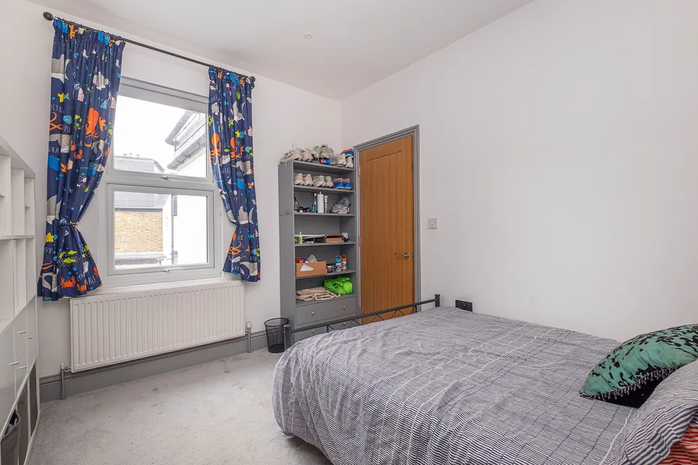 Haydons Road, London, SW19 photo 15