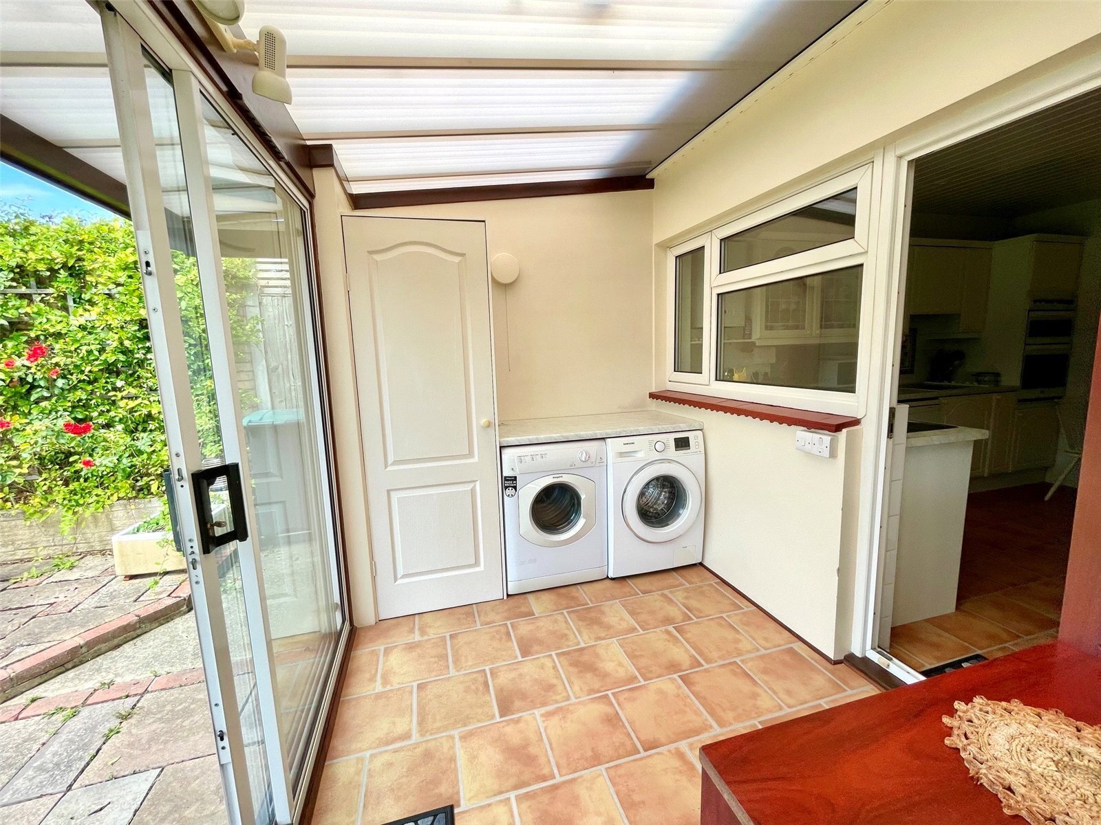 Berkeley Gardens, Leigh-on-Sea, Essex, SS9 Image 6