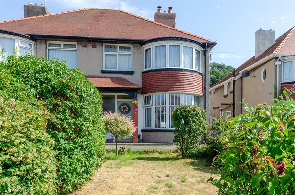 Roumania Drive, Llandudno, Conwy, LL30