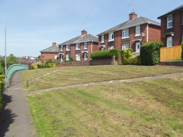 Hoker Road, Wonford