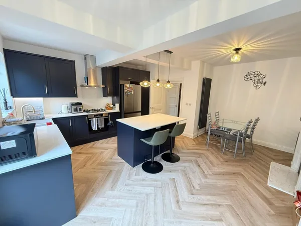 Kent house Lane, BR3