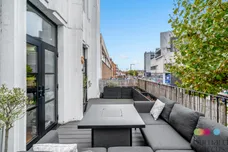 High Road, London