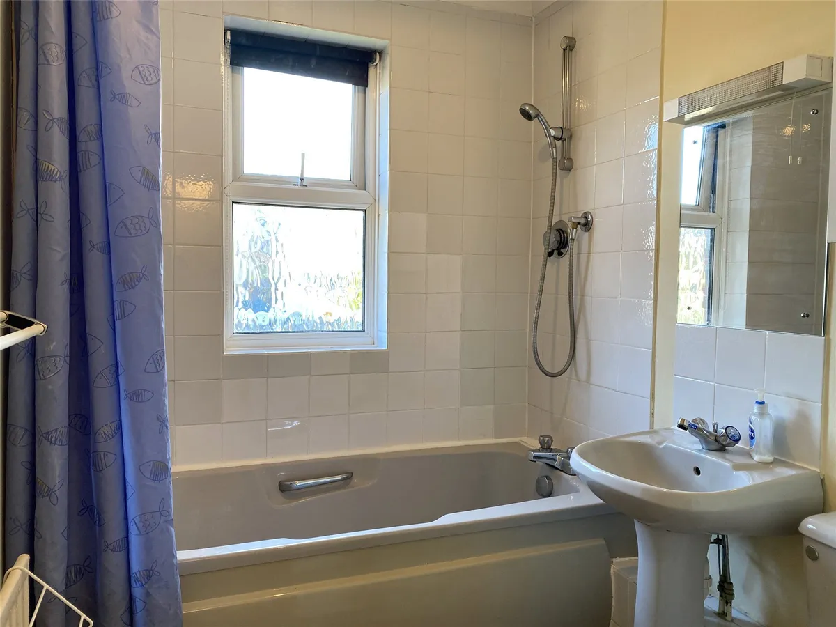Gilliams House, Junction Road, Dorking, Surrey, RH4