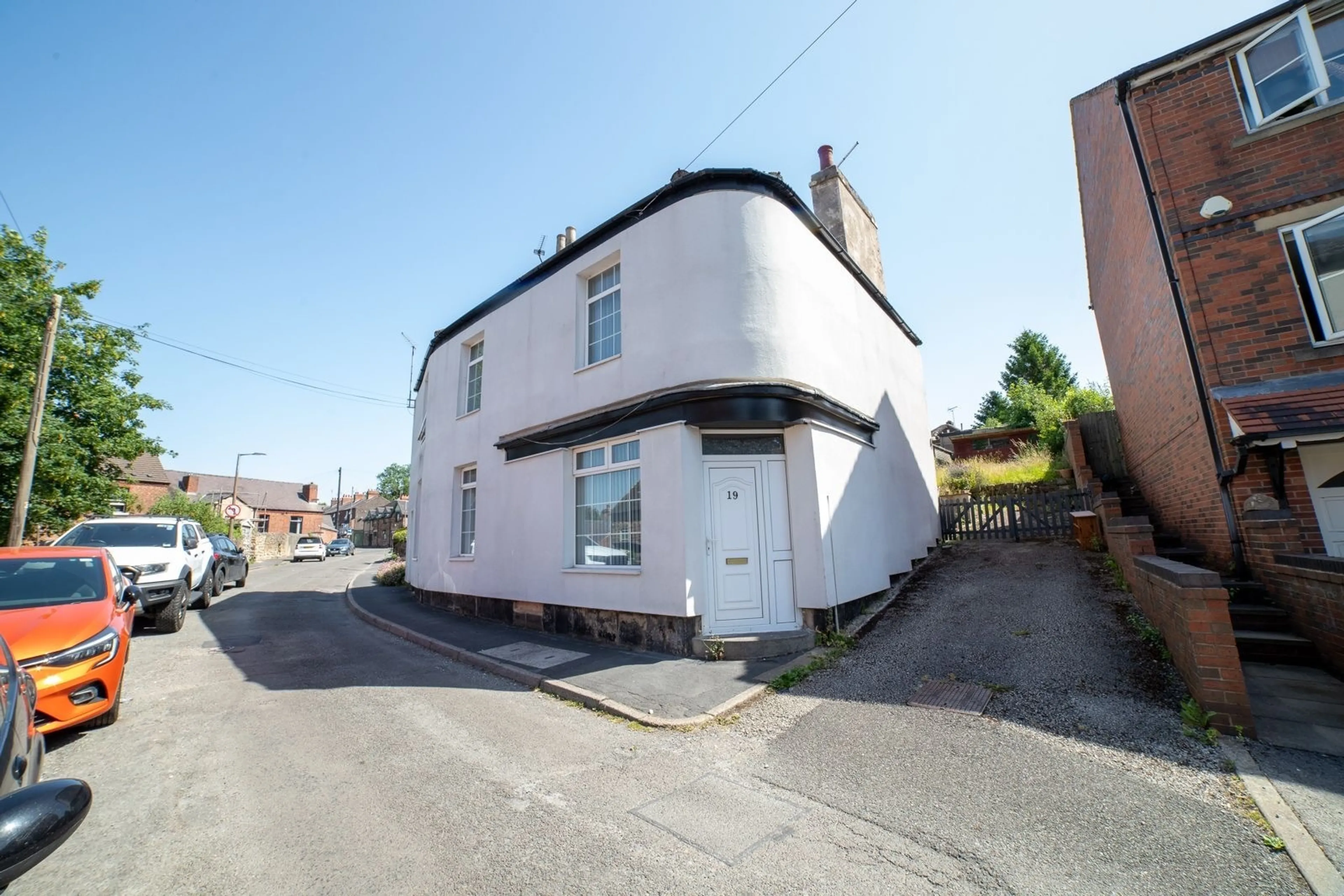 Property photo 0