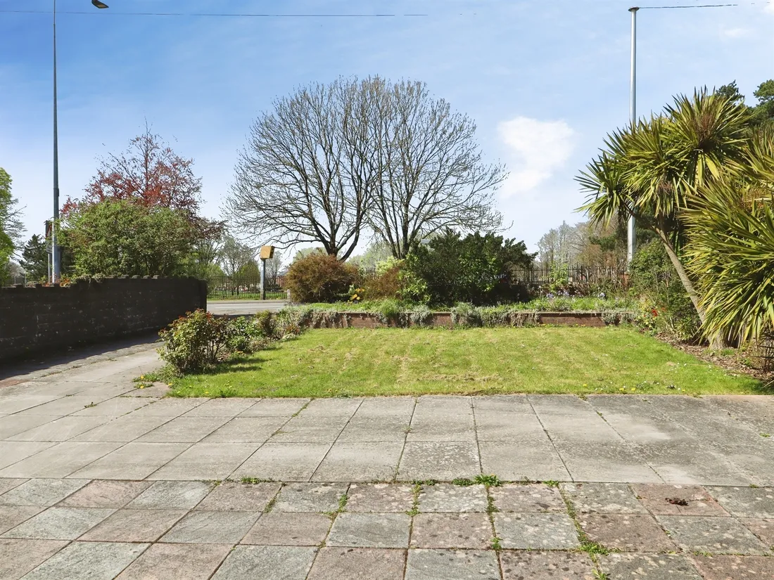 Property photo 11