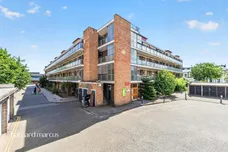 Burns Road, London