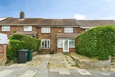 Sandhurst Avenue, Brighton