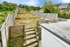 Sandhurst Avenue, Brighton