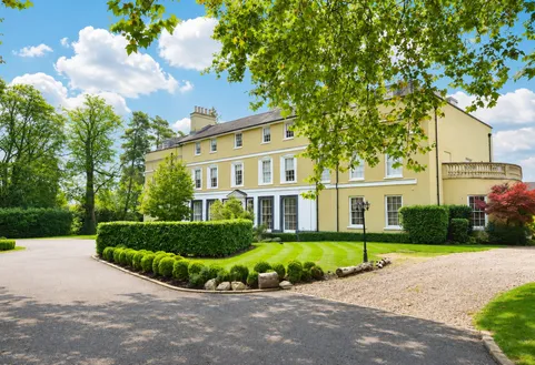 Breakspear Place, Abbots Langley, WD5