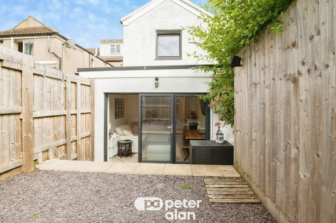 Property photo 16