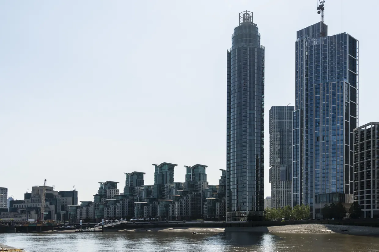 St. George Wharf, London, SW8 photo 2