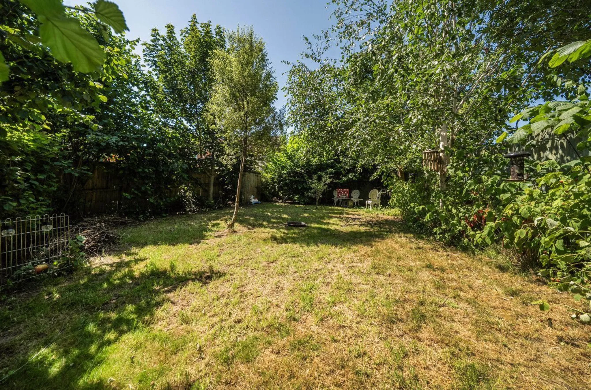 https://mr0.homeflow-assets.co.uk/files/photo/image/47733/2407/_x_/57947830.jpg